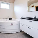 4 Star Holiday Home In Vaeggerlose Semesterbostad Bøtø By
