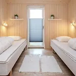 4 Star Holiday Home In Vaeggerlose * Bøtø By