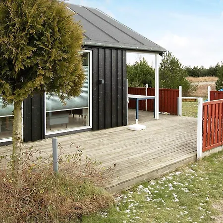 Дом отдыха 6 Person In Vaeggerlose