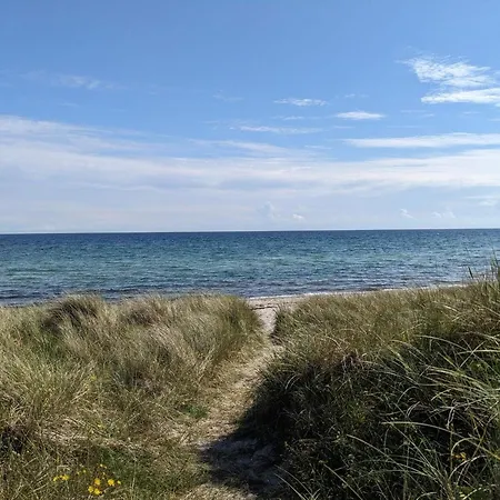 Vakantiehuis 4 Star In Vaeggerlose Bøtø By