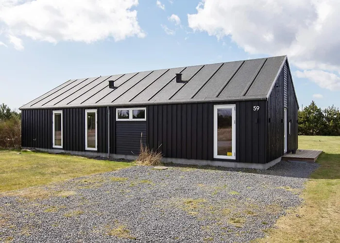 6 Person In Vaeggerlose * Bøtø By